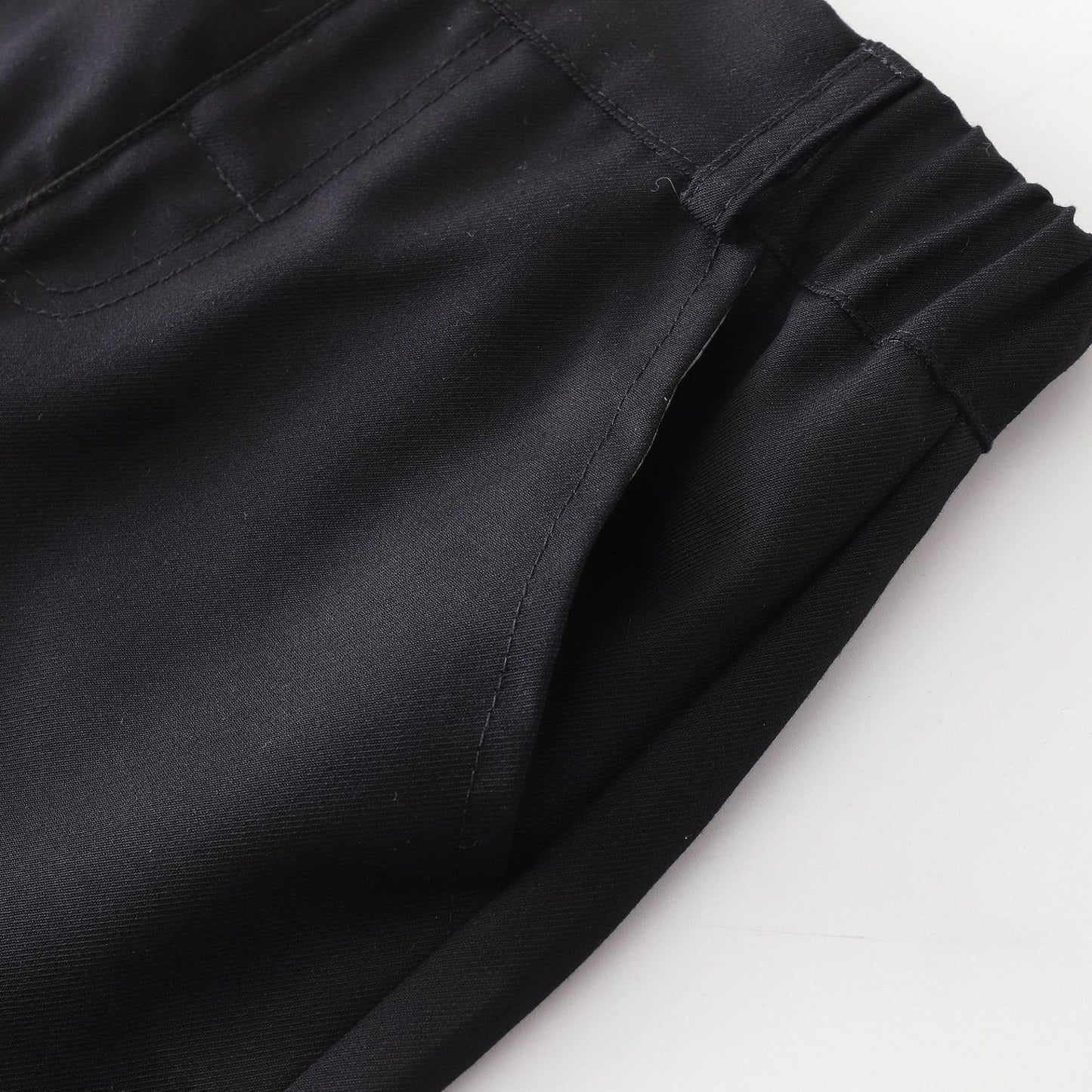 Costum elegant băieți alb negru de vară – look clasic modern | Kidohug Mini Noar