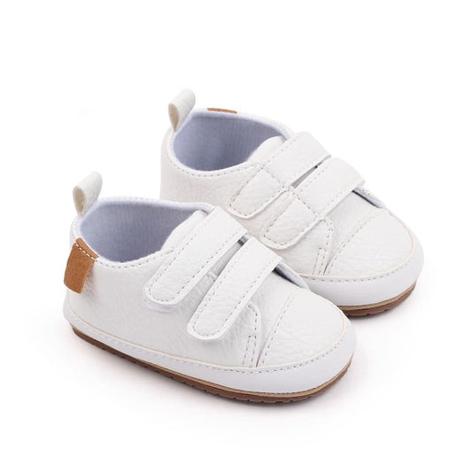 Botoșei "Baby Cloud", albi, piele ecologică, talpă cauciuc, închidere scai