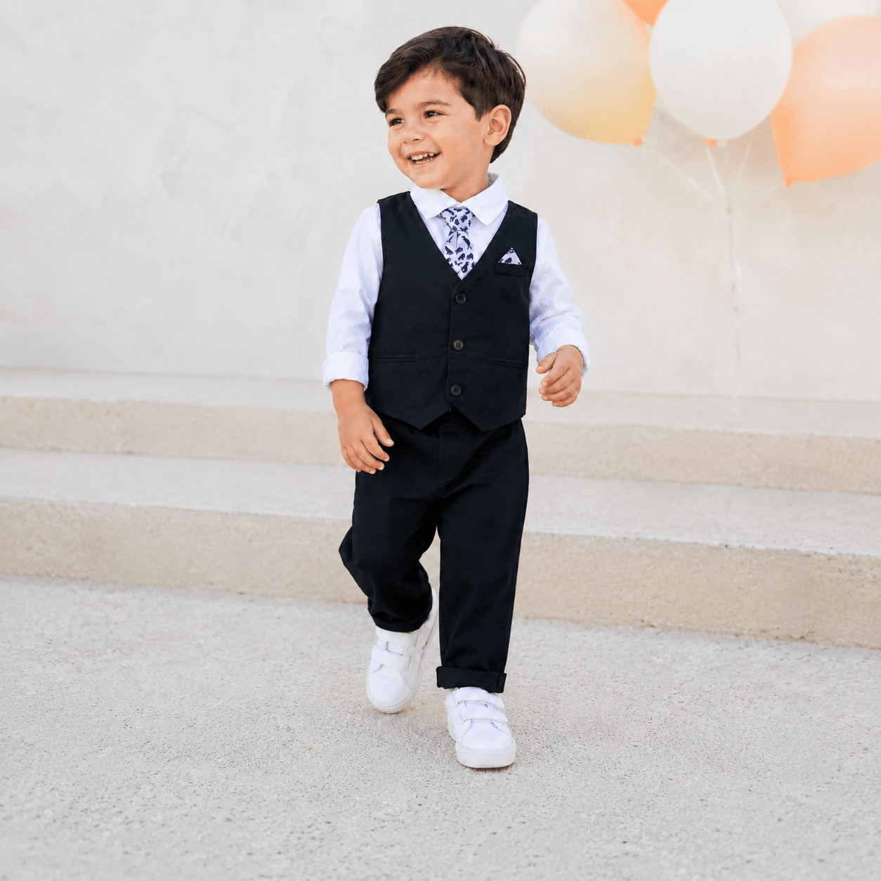 Costum elegant băieți negru cu imprimeu T-Rex – stil modern și jucăuș | T-Rex in Black